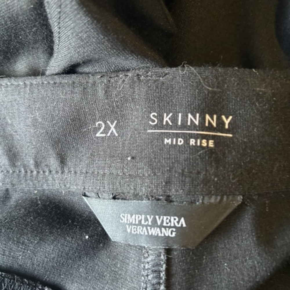 Simplyvera Vera Wang skinny pants size 2x